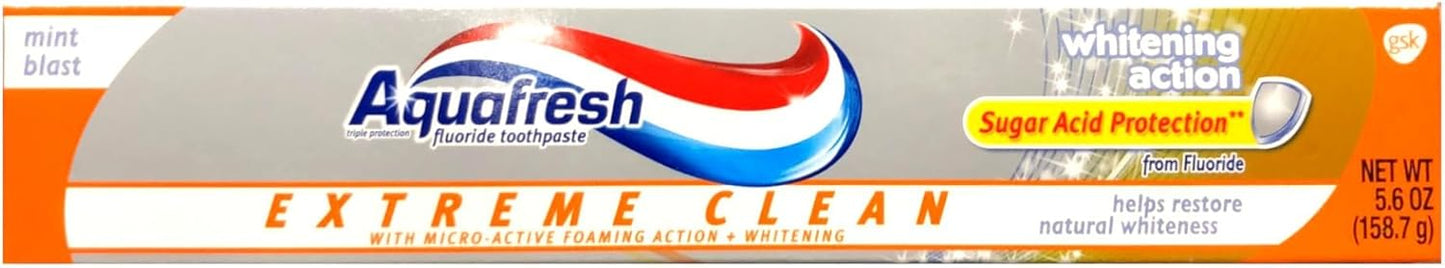 Aquafresh Extreme Clean Whitening Action Fluoride Toothpaste, Mint Blast, 5.6 oz (Pack of 2)