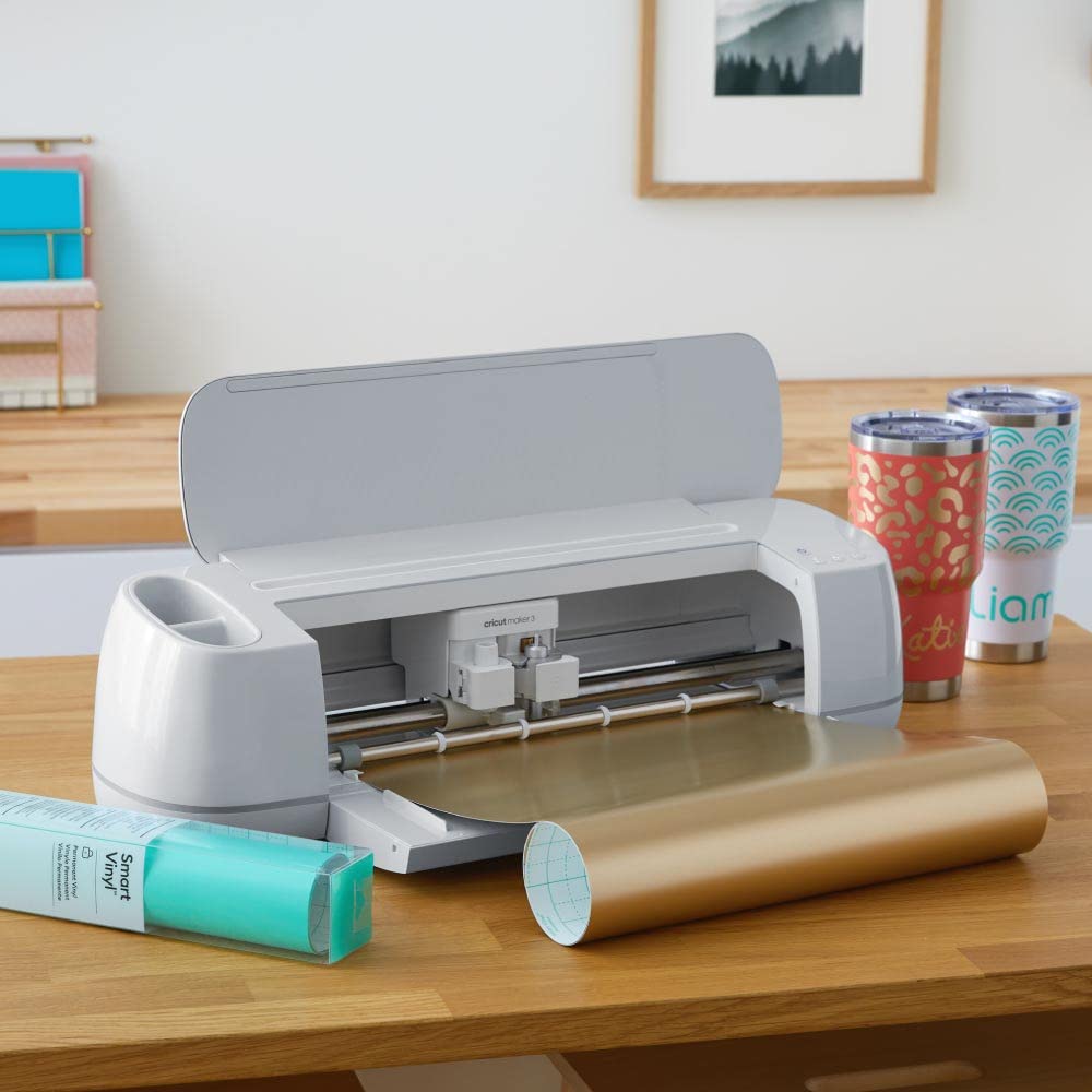Cricut Smart Permanent Vinyl, White - 3ft Roll (13'x36') Adhesive Craft Vinyl - Matless cutting for cuts up to 12ft with Maker 3 / Explore 3 Machines