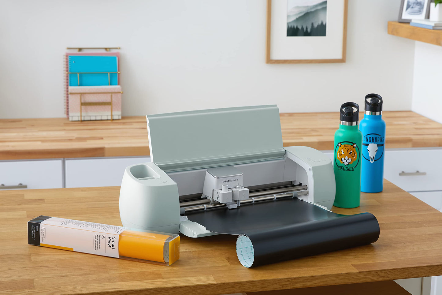Cricut Smart Permanent Vinyl, White - 3ft Roll (13'x36') Adhesive Craft Vinyl - Matless cutting for cuts up to 12ft with Maker 3 / Explore 3 Machines
